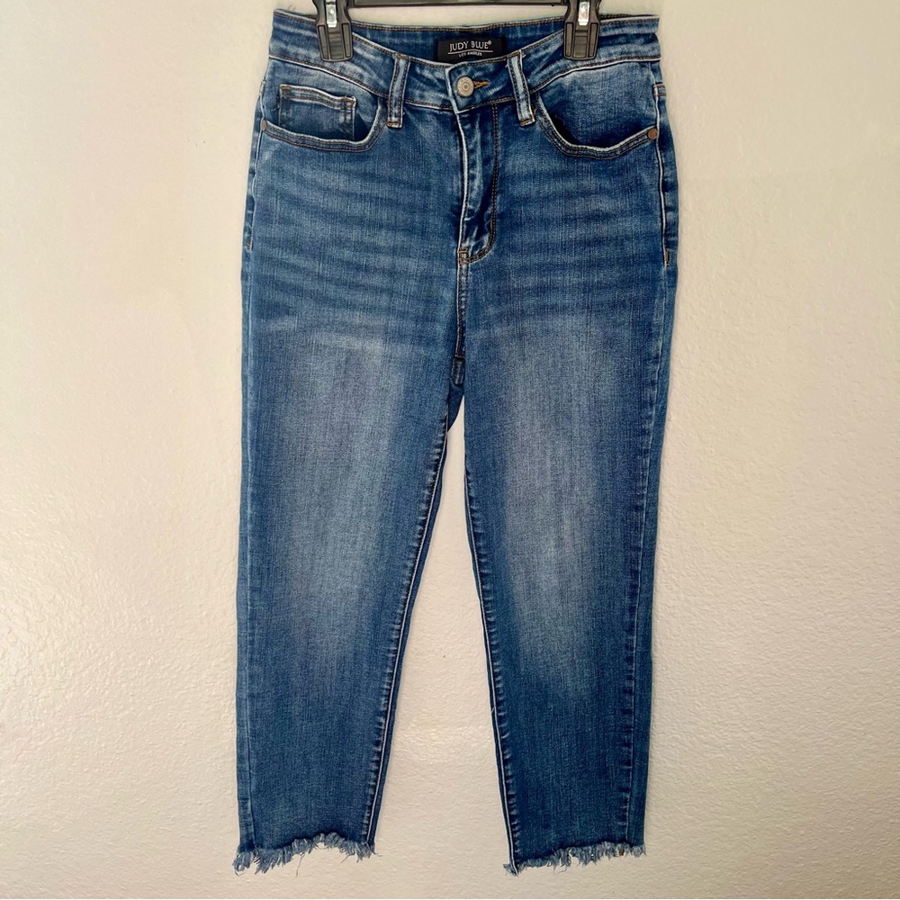 Judy Blue relaxed fit raw hem jeans Size 27